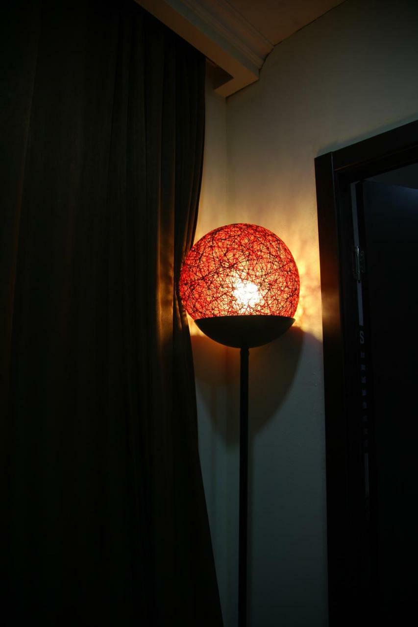 Guesthouse Different Tbilisi Luaran gambar