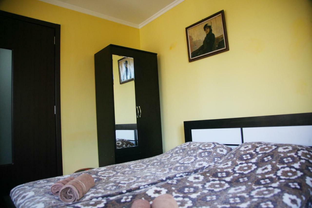 Guesthouse Different Tbilisi Luaran gambar