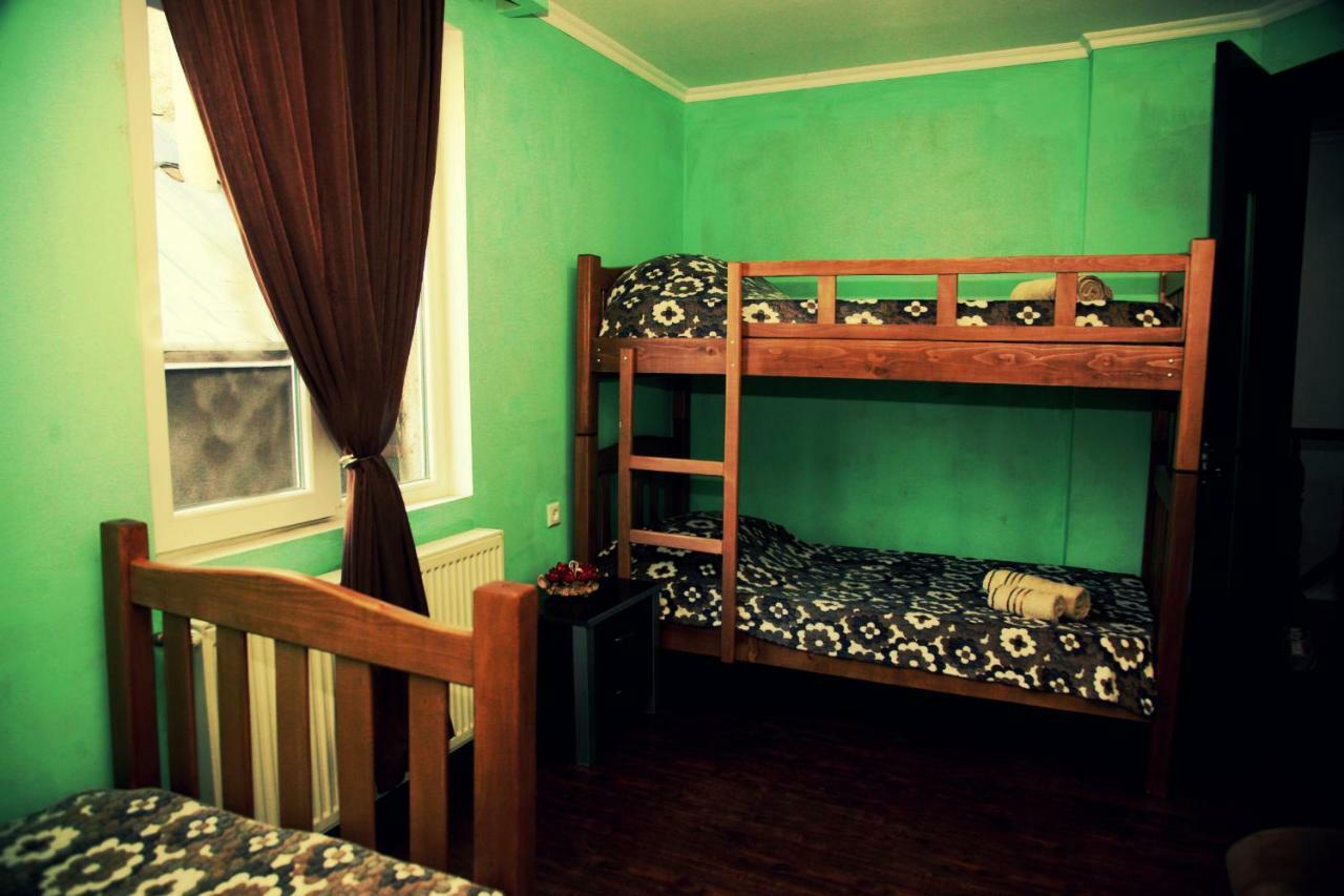 Guesthouse Different Tbilisi Luaran gambar